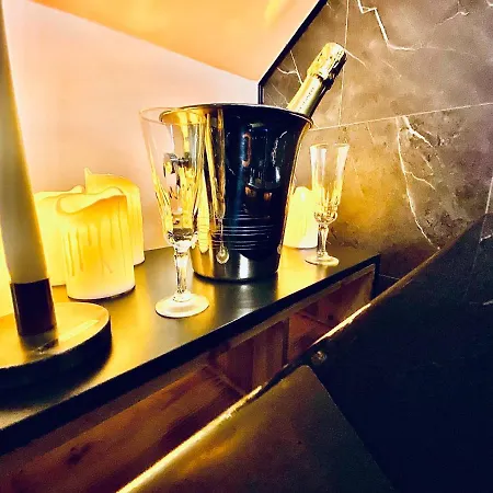 Saphir - Sauna Balneo Chromotherapie Massage Lägenhet Amiens