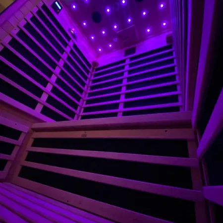 Saphir - Sauna Balneo Chromotherapie Massage *