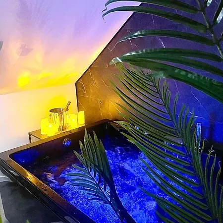 Saphir - Sauna Balneo Chromotherapie Massage *